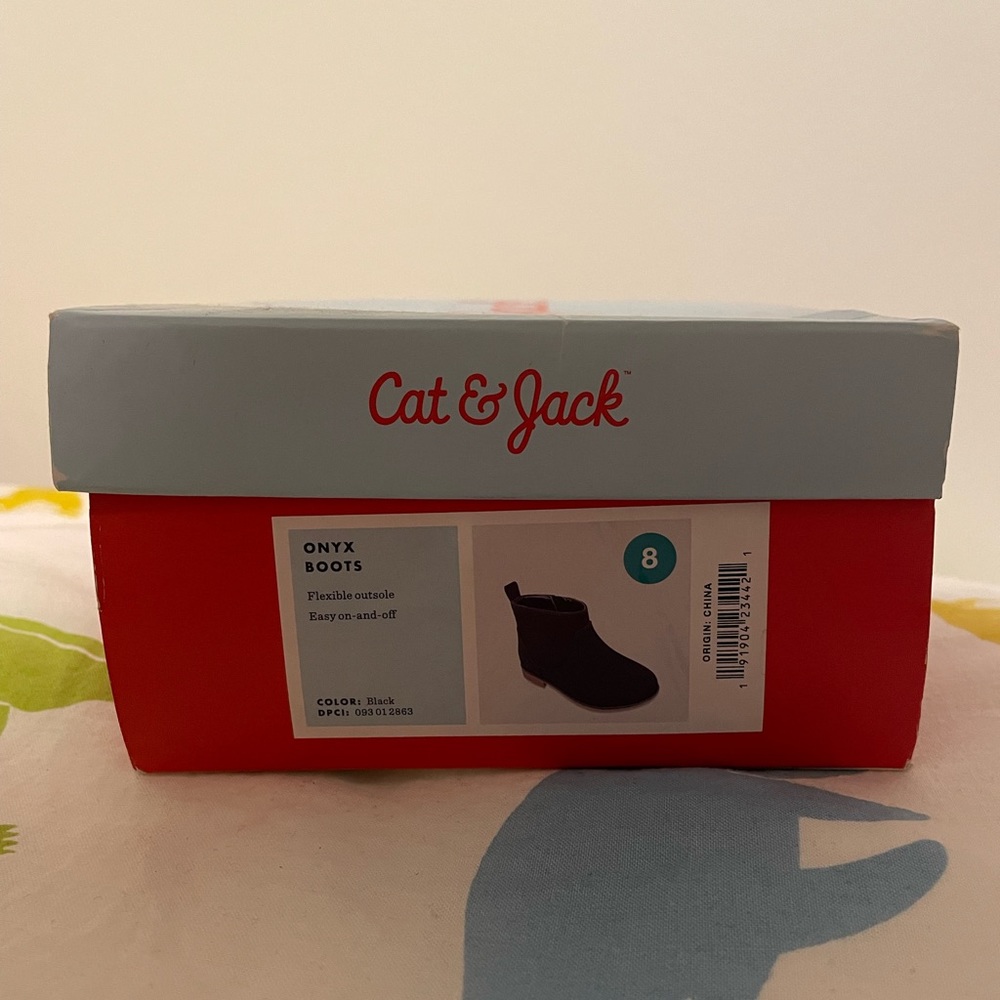 Toddler girl size 8 black onyx boots